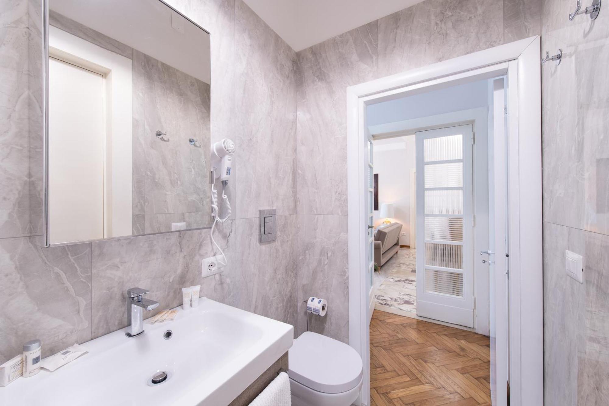 Carita Grandi Residenze Naples